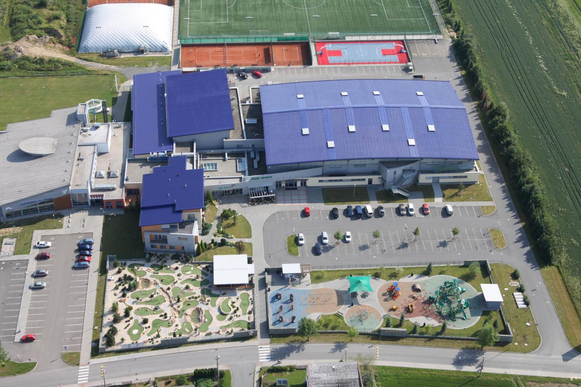 מלון Kravaře Buly Arena מראה חיצוני תמונה